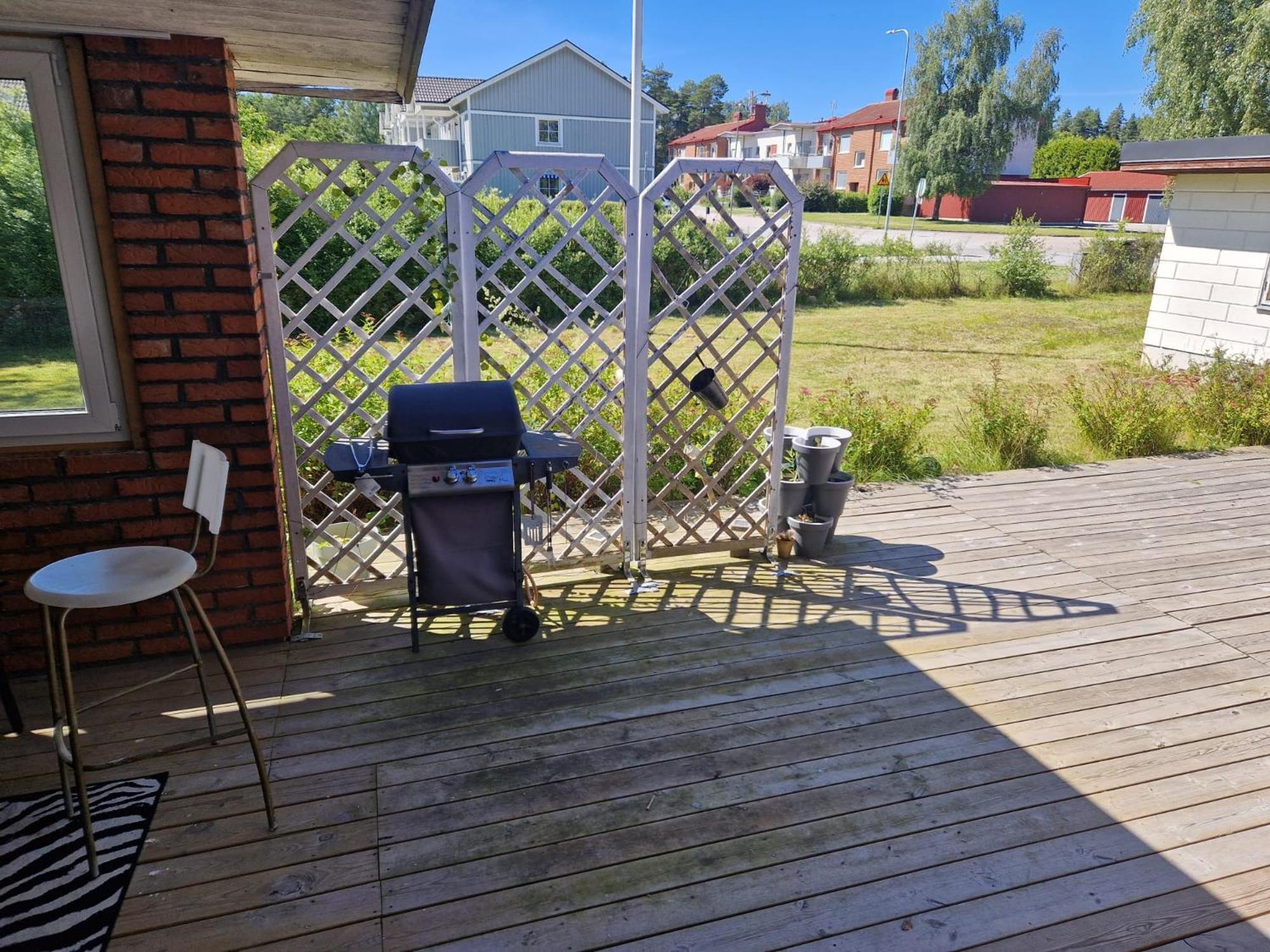 Villa Med Egen Parkering. Moejlighet Att Boka Fran 1 Och Upp Till 5 Personer. 厄勒布鲁 外观 照片