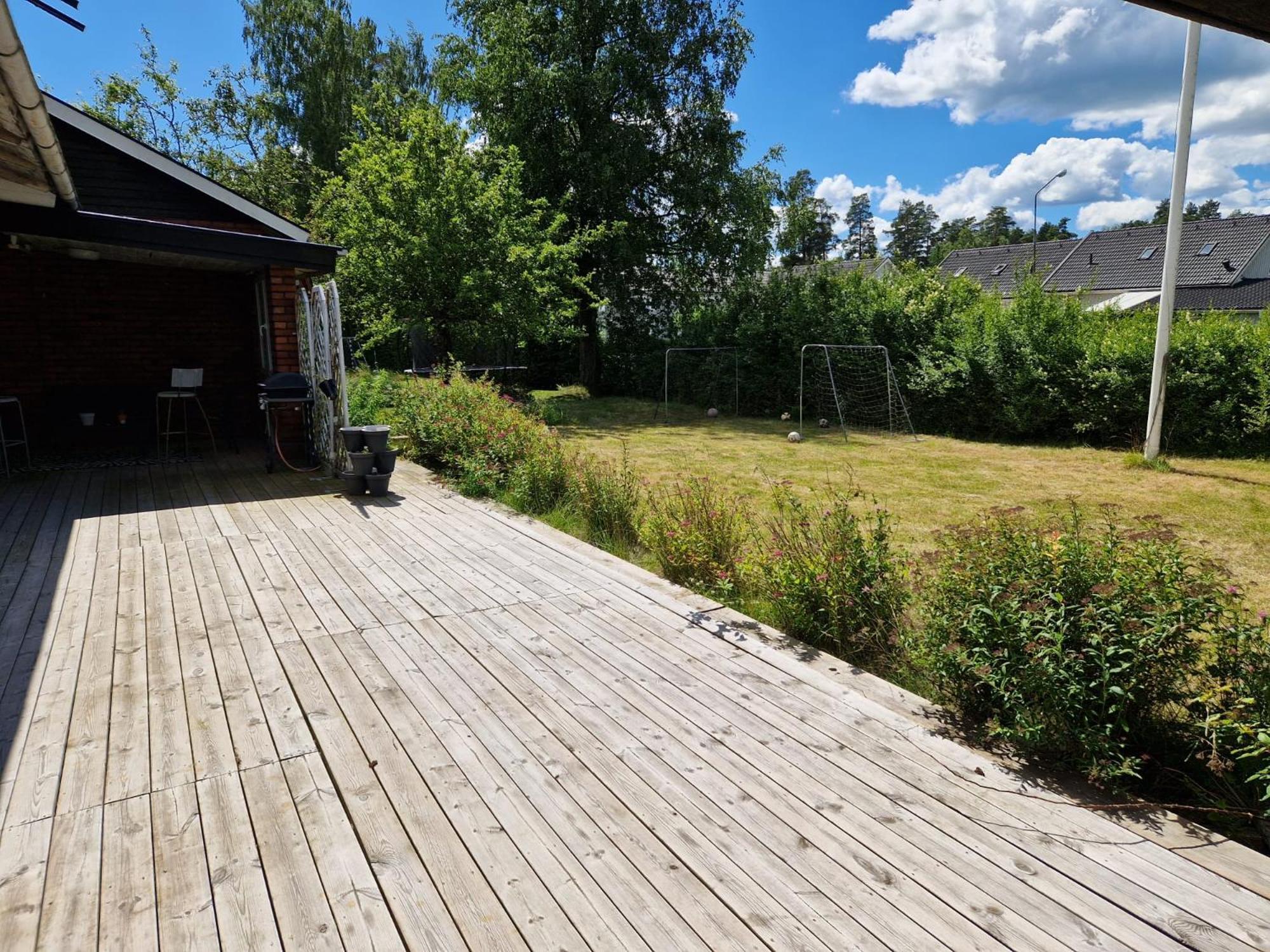 Villa Med Egen Parkering. Moejlighet Att Boka Fran 1 Och Upp Till 5 Personer. 厄勒布鲁 外观 照片